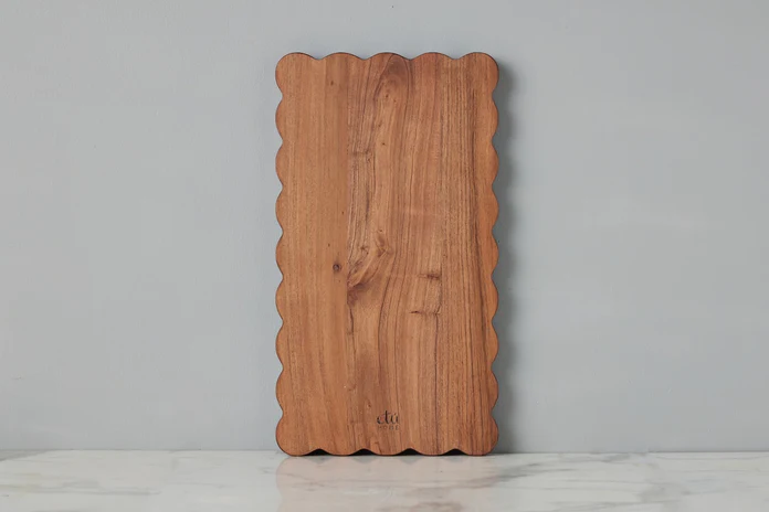 Scalloped Cutting Plank - Small
