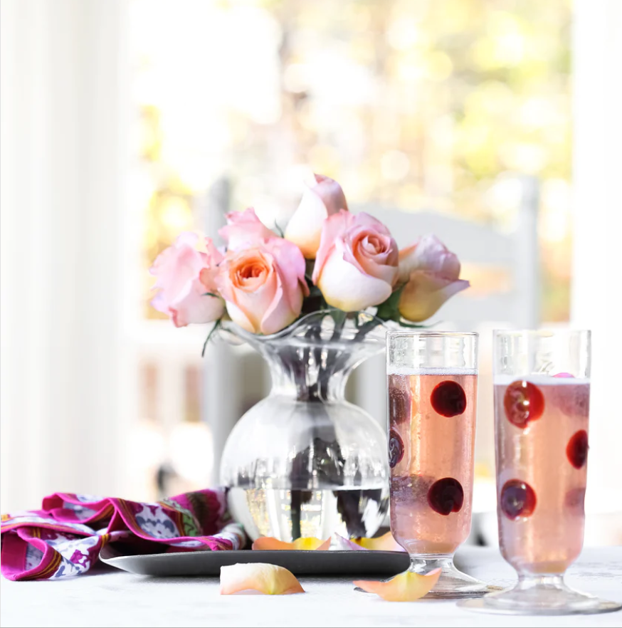Vietri Hibiscus Fluted Clear Small Vase