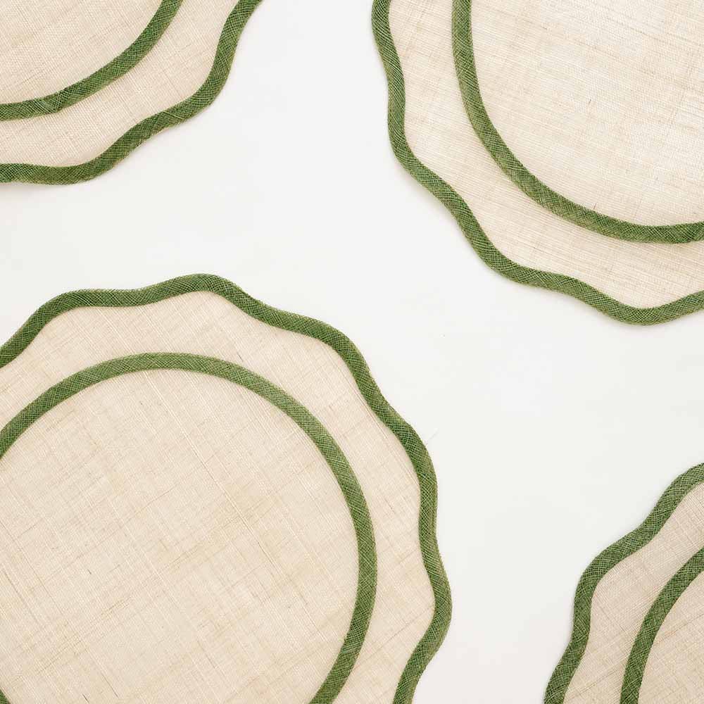 Green Scallop Rice Paper Placemats